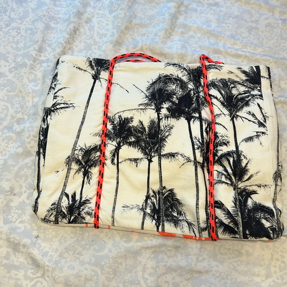 Samudra tote with clutch bag